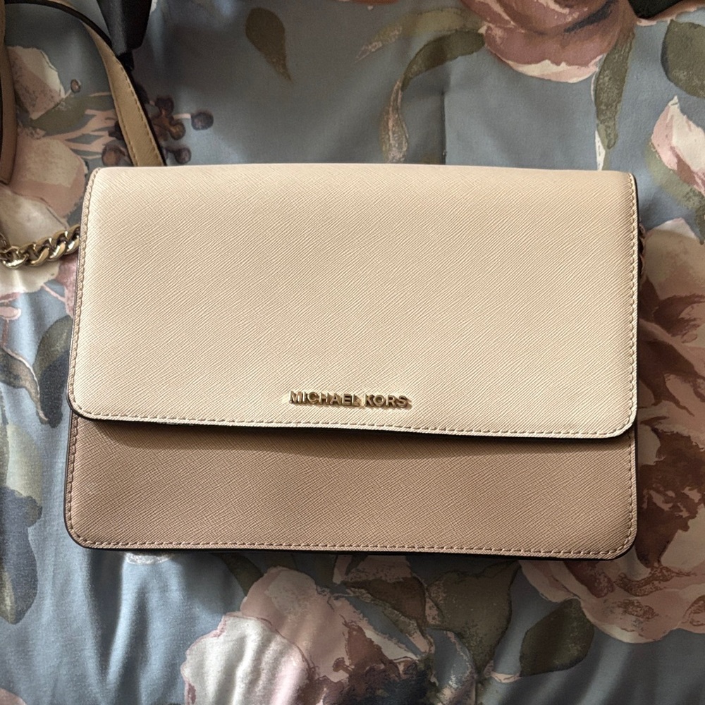 Michael Kors Two-Tone Cream and Tan Crossbody